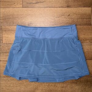 Lululemon Size 6 Pace Rival Mid-Rise Skirt *Long
Blue Pool Party Pickleball Gym